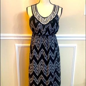 Sami & Jo Maxi Floor Length Dress - Petite Med. Black & White. Beautiful!
